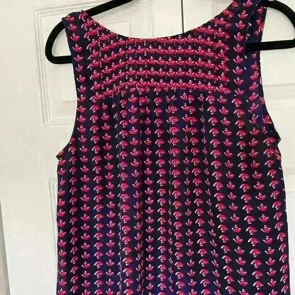 Kenar blouse -short sleeves.